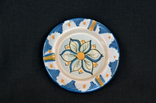 Vecchio posacenere ceramica - vecchio,