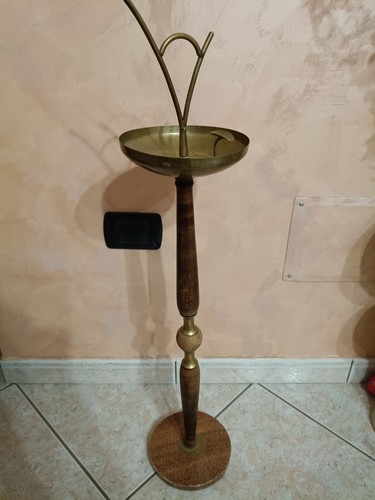 Vecchio posacenere terra - posacenere,
